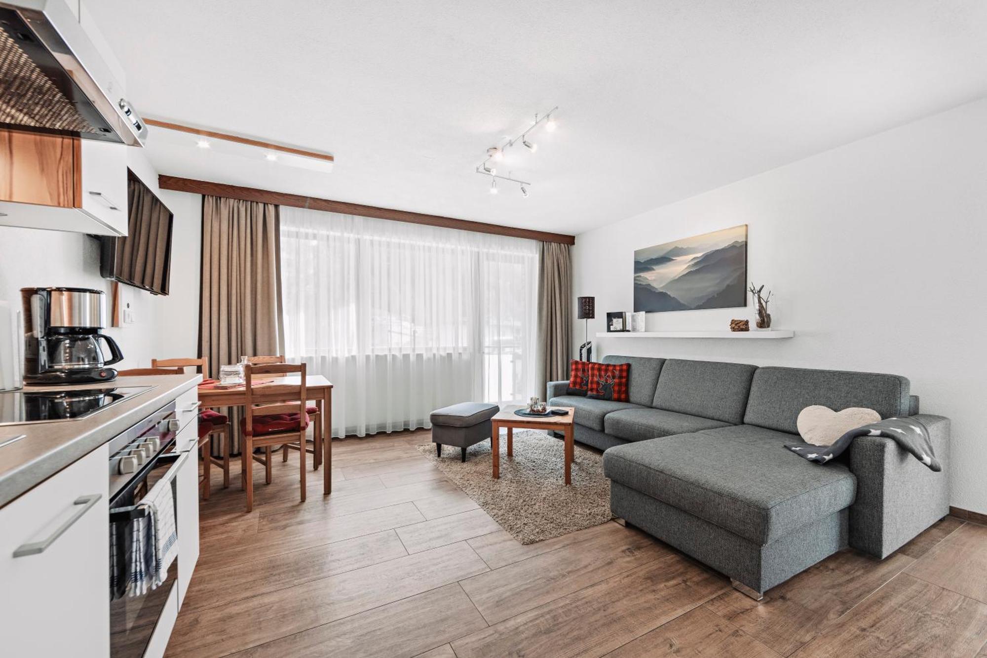 Herzblut Wohlfuehl Appartements Oetz Eksteriør bilde